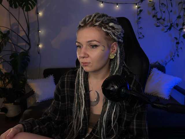 bySOVA's BongaCams show and profile