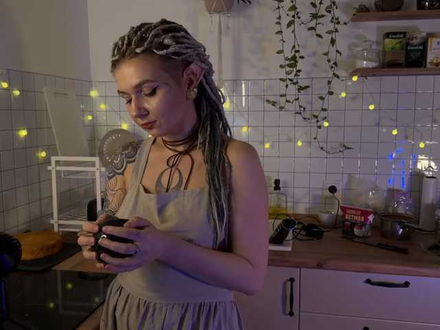 bySOVA's BongaCams show and profile