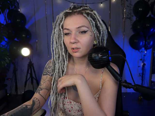 bySOVA's BongaCams show and profile