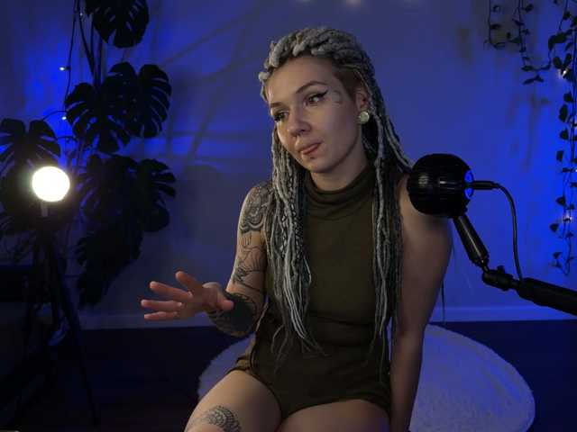 bySOVA's BongaCams show and profile