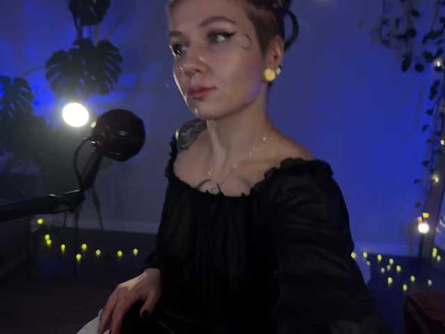 bySOVA's BongaCams show and profile