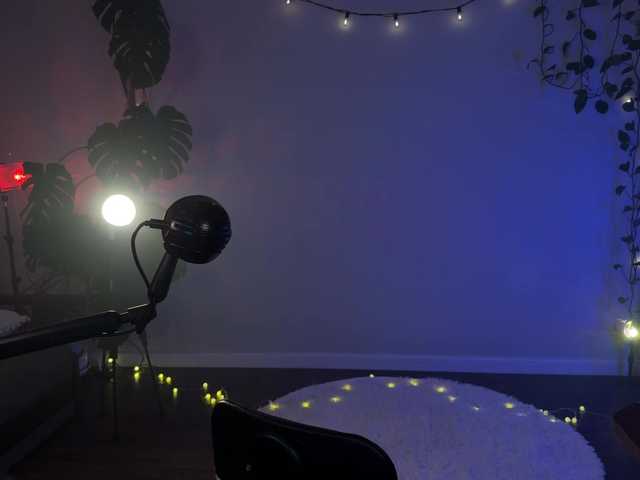 bySOVA's BongaCams show and profile