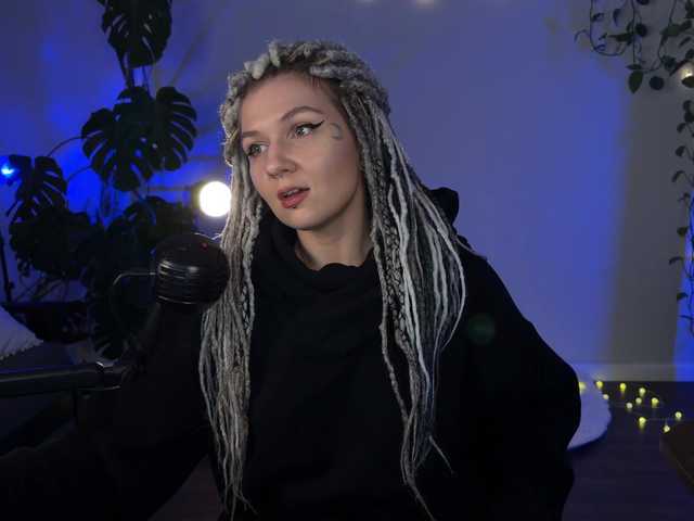 bySOVA's BongaCams show and profile