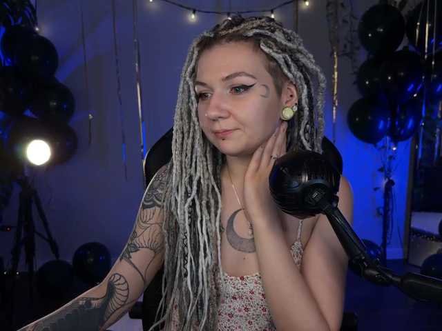 bySOVA's BongaCams show and profile