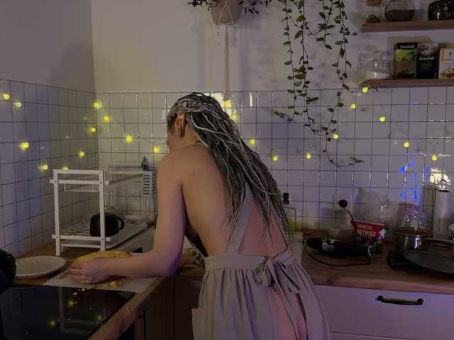 bySOVA's BongaCams show and profile