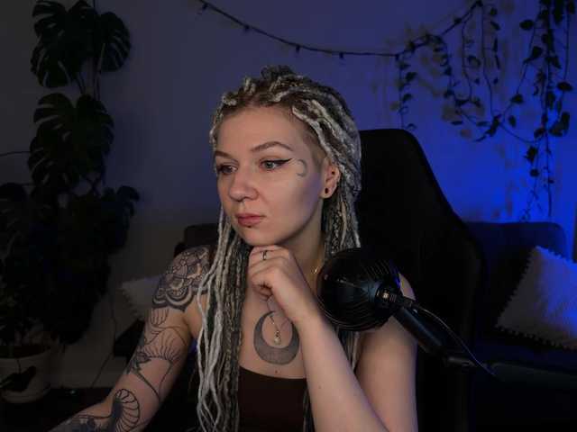 bySOVA's BongaCams show and profile