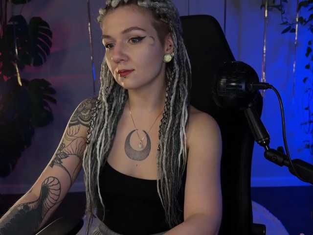 bySOVA's BongaCams show and profile