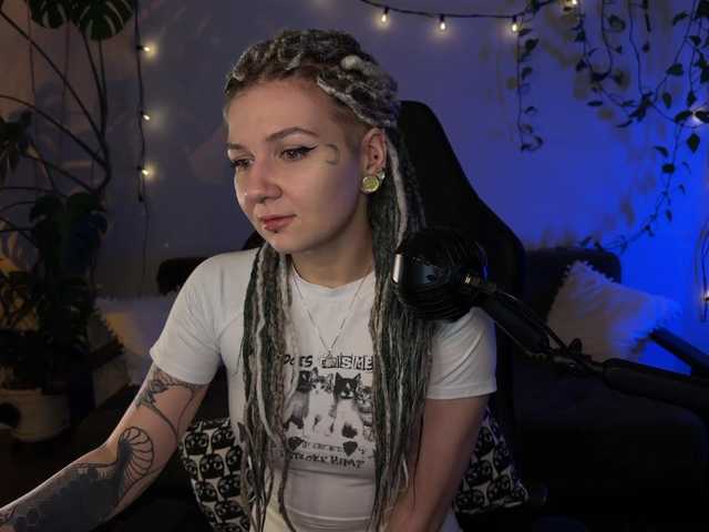 bySOVA's BongaCams show and profile