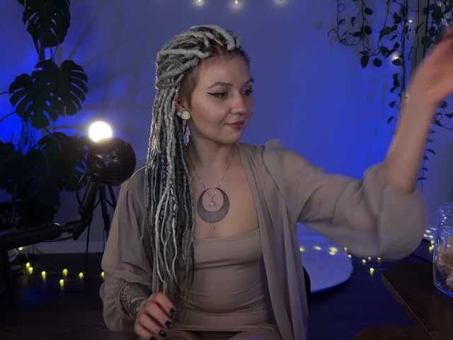 bySOVA's BongaCams show and profile