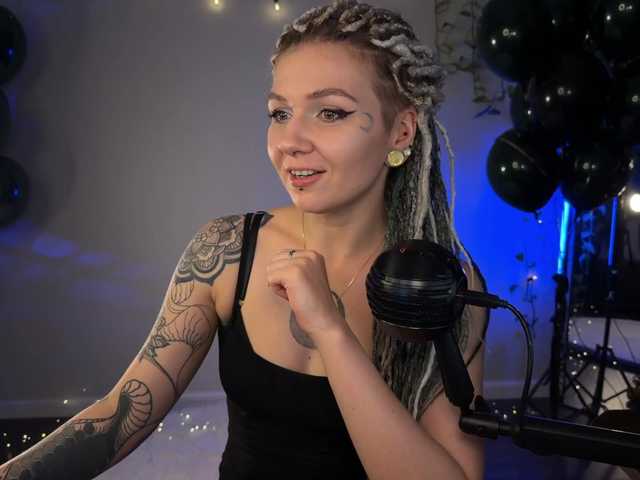 bySOVA's BongaCams show and profile