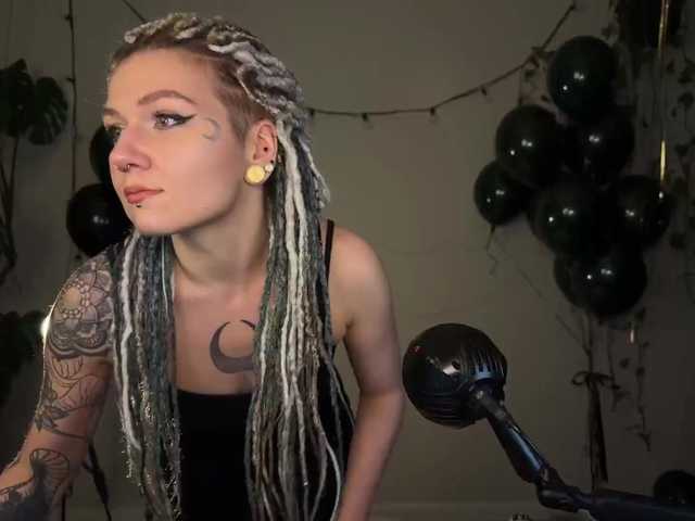 bySOVA's BongaCams show and profile