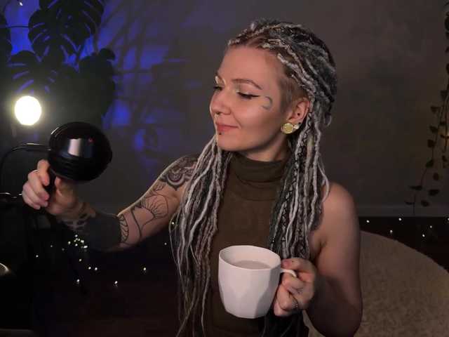 bySOVA's BongaCams show and profile