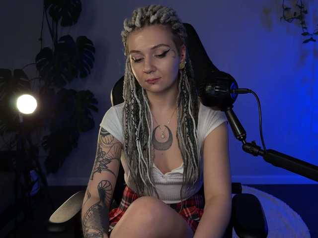 bySOVA's BongaCams show and profile