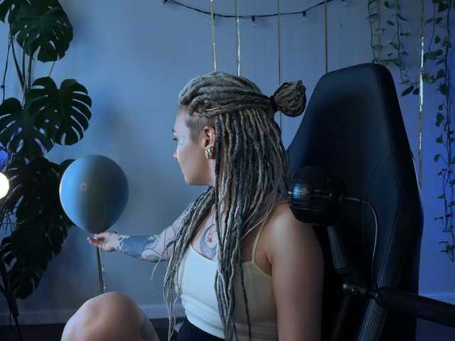 bySOVA's BongaCams show and profile