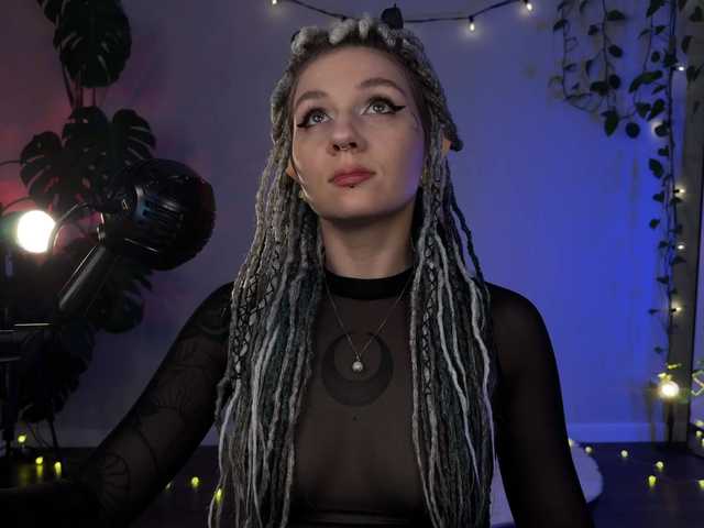 bySOVA's BongaCams show and profile