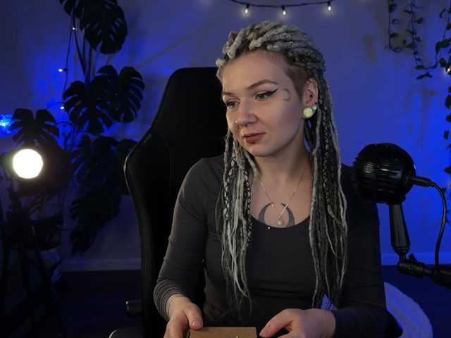 bySOVA's BongaCams show and profile