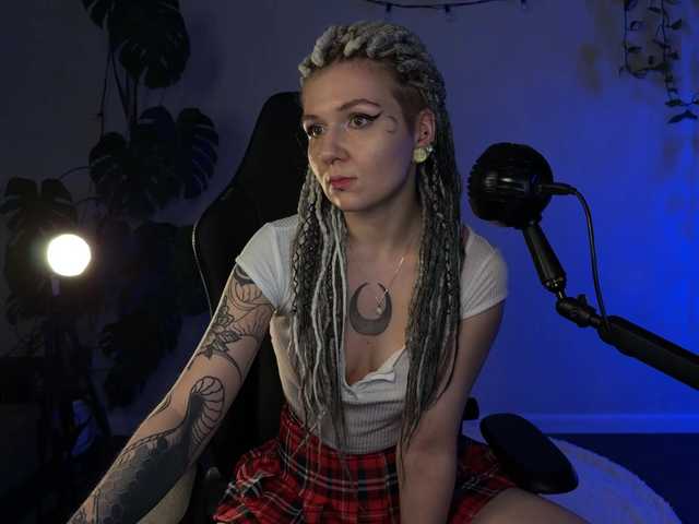 bySOVA's BongaCams show and profile