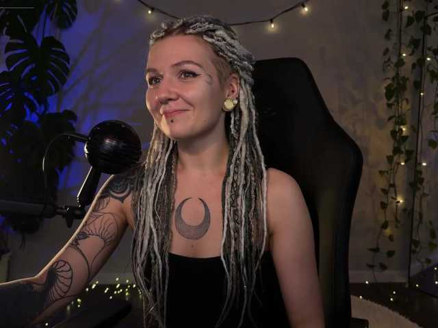 bySOVA's BongaCams show and profile