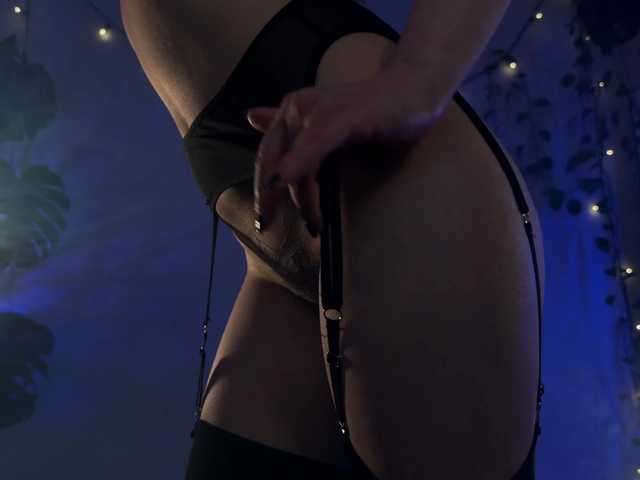 bySOVA's BongaCams show and profile