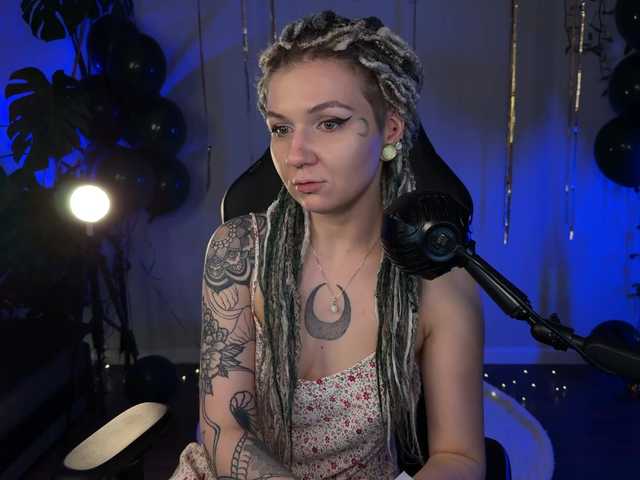 bySOVA's BongaCams show and profile