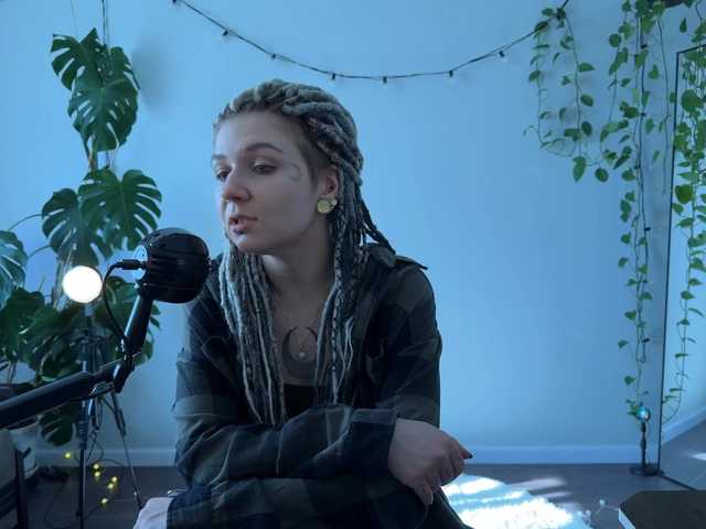 bySOVA's BongaCams show and profile