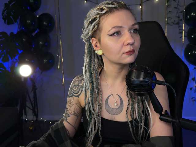 bySOVA's BongaCams show and profile