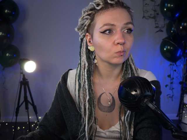 bySOVA's BongaCams show and profile