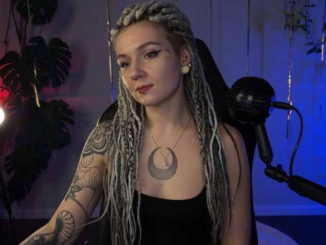 bySOVA's BongaCams show and profile