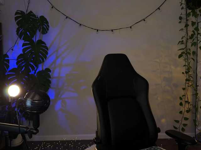 bySOVA's BongaCams show and profile