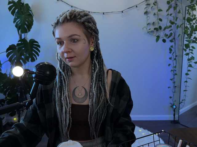 bySOVA's BongaCams show and profile