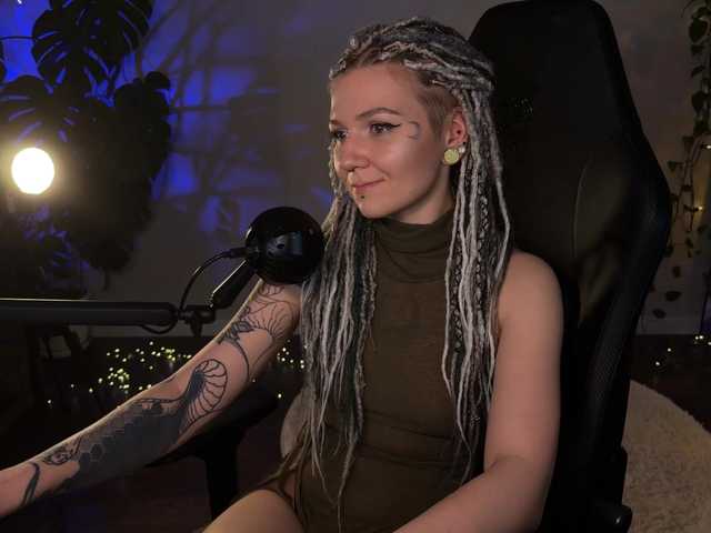 bySOVA's BongaCams show and profile