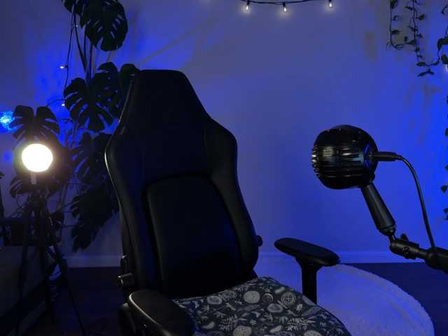 bySOVA's BongaCams show and profile