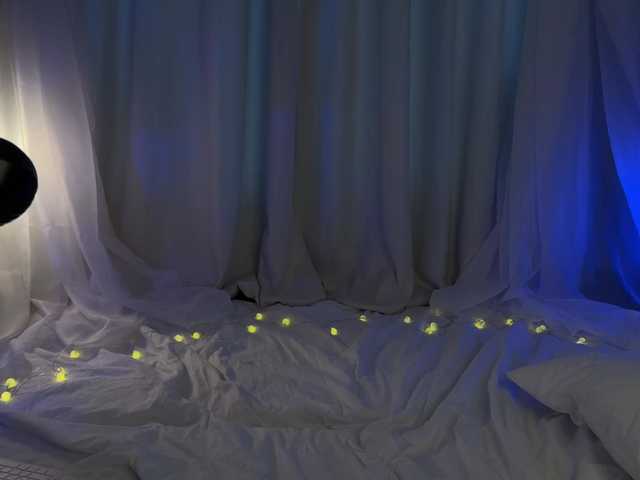 bySOVA's BongaCams show and profile