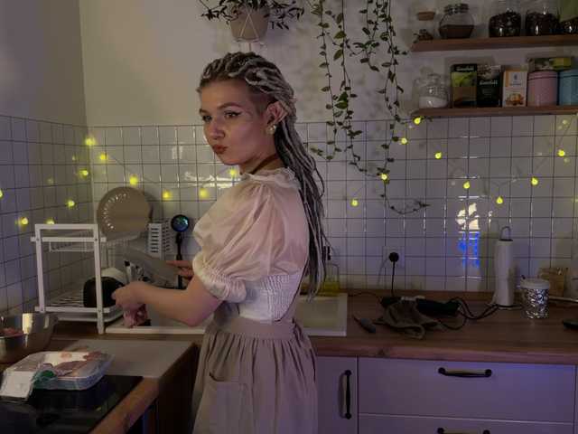 bySOVA's BongaCams show and profile