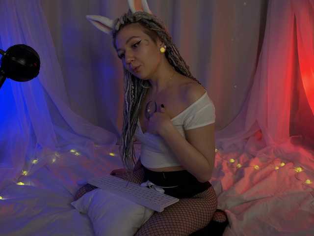 bySOVA's BongaCams show and profile