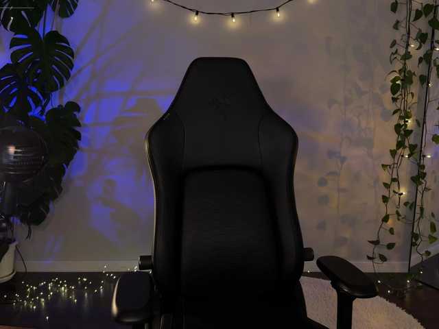 bySOVA's BongaCams show and profile