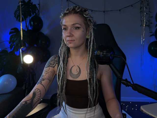 bySOVA's BongaCams show and profile