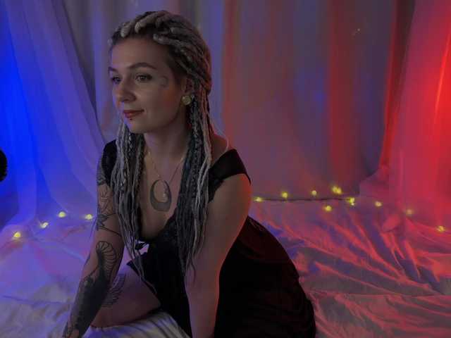 bySOVA's BongaCams show and profile