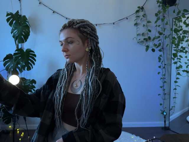 bySOVA's BongaCams show and profile