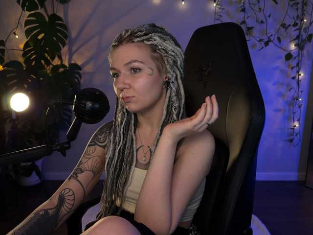 bySOVA's BongaCams show and profile