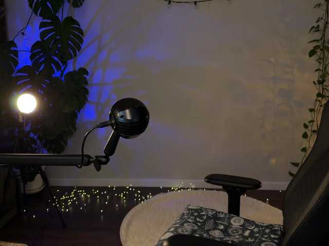 bySOVA's BongaCams show and profile