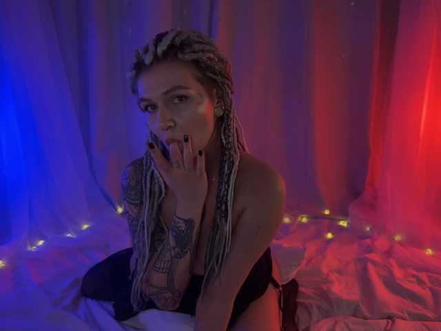 bySOVA's BongaCams show and profile