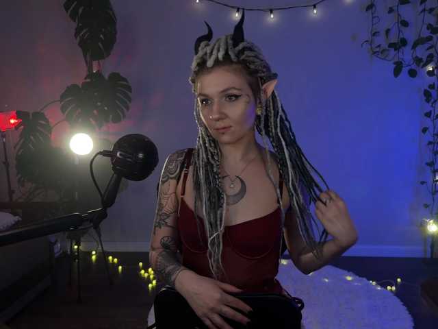 bySOVA's BongaCams show and profile