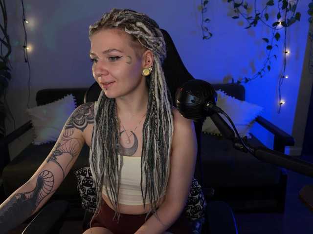 bySOVA's BongaCams show and profile