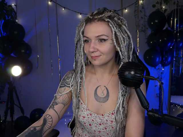 bySOVA's BongaCams show and profile