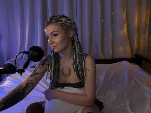 bySOVA's BongaCams show and profile