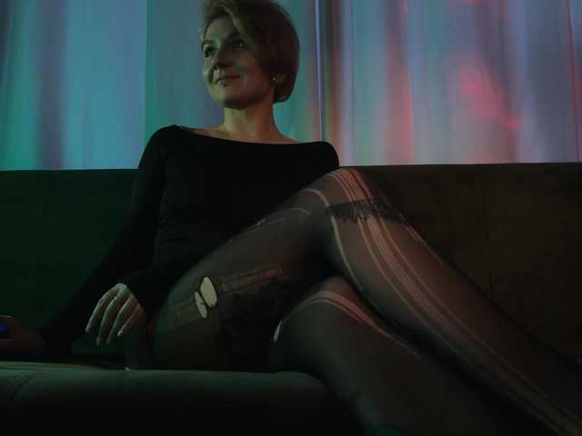 bySOVA's BongaCams show and profile