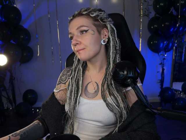 bySOVA's BongaCams show and profile