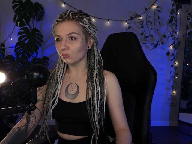 bySOVA's BongaCams show and profile