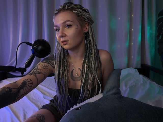 bySOVA's BongaCams show and profile
